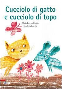 Cucciolo di gatto e cucciolo di topo