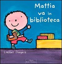 Mattia va in biblioteca
